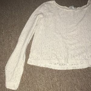 White lace long sleeve shirt